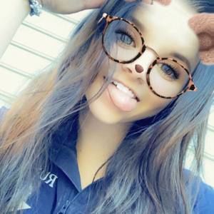 Meet your Posher, Natalie